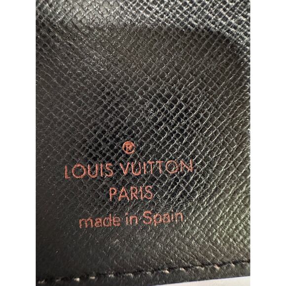 Louis Vuitton Red Epi Agenda - Picture 4 of 16